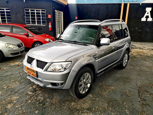 Mitsubishi Pajero TR4 2.0 4x2 Flex Aut. 5p