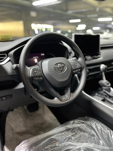 Imagen 6 de 12 de Toyota Rav4