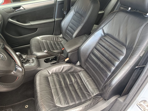 Volkswagen Jetta 2.0 Tsi Highline 4p