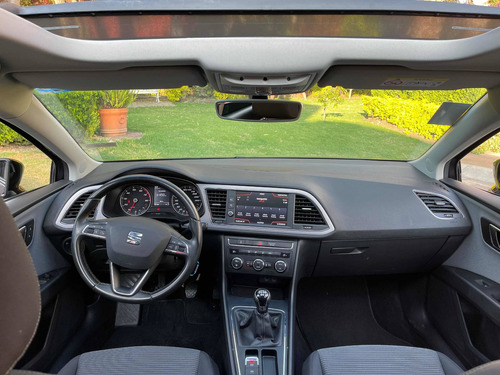 Imagen 11 de 15 de Seat Leon 2019 1.4 Style T 150hp Mt