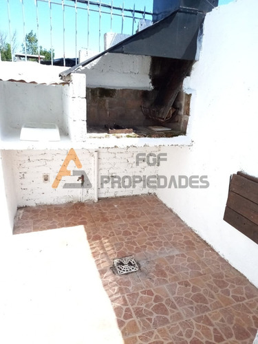 Alquiler Apartamento En Cerrito De La Victoria
