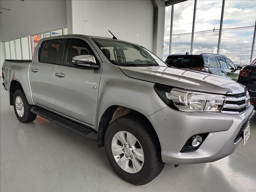 Toyota Hilux 2.7 SRV 4X4 CD 16V FLEX 4P AUTOMÁTICO