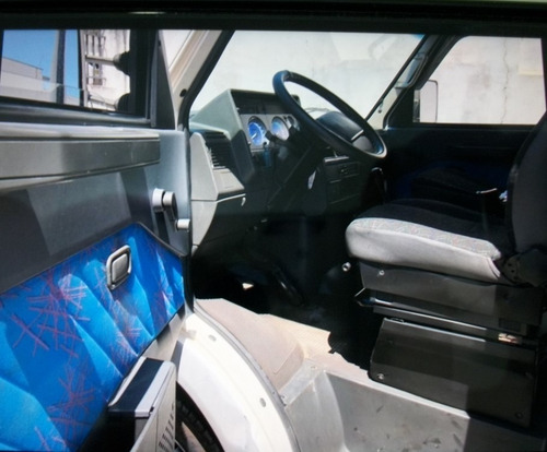 Imagem 8 de 13 de Motorhome Iveco Daily City 38-13 Eletronic 2007