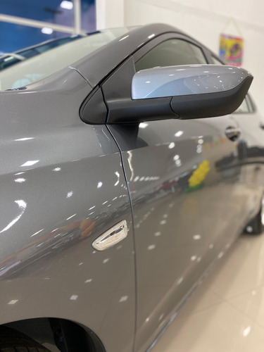 Imagem 8 de 12 de Chevrolet Onix Plus 1.0 Ltz Turbo (flex)