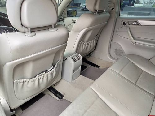 Imagen 7 de 13 de Mercedes Benz C-230 Sport