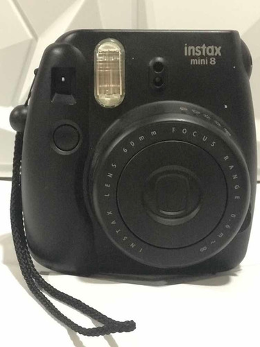 Câmera Polaroide Instax Mini 8 - Fujifilm