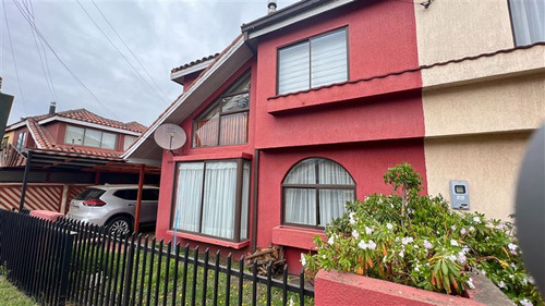 Casa En Venta De 4 Dorm. En Hualpén