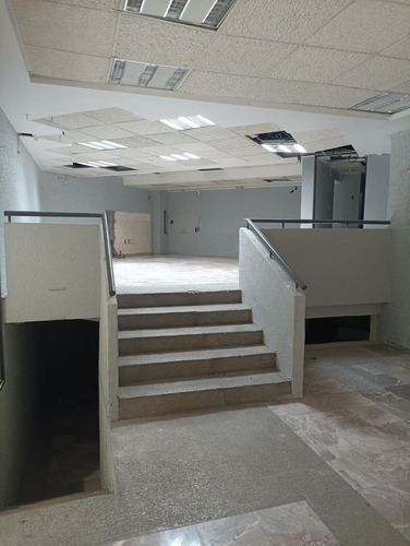 Invierte En Exito, Local Comercial En Plaza Imagen, Jardines De La Montaña