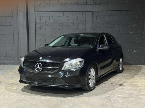 Mercedes-Benz Clase A 1.6 200 Cgi Urban At