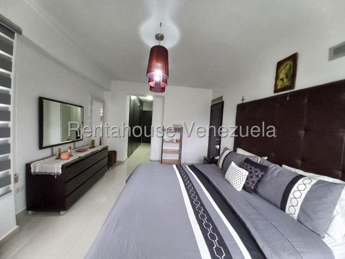 Maritza Lucena Vende Amplio Apartamento Este De Barquisimeto