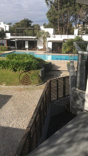 Imagen 11 de 12 de Apto. En Edificio Con Muy Buenos Servicios! - Punta Del Este Pinares