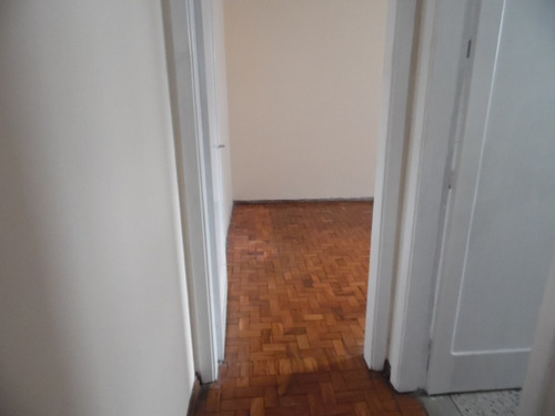 Oportunidade Apartamento Amplo E Ótima Localização
