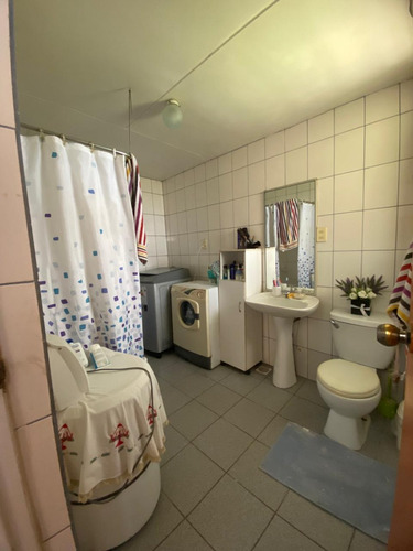 Oportunidad! Amplio Sitio Con 2 Casas, Próximo A Recabarren.