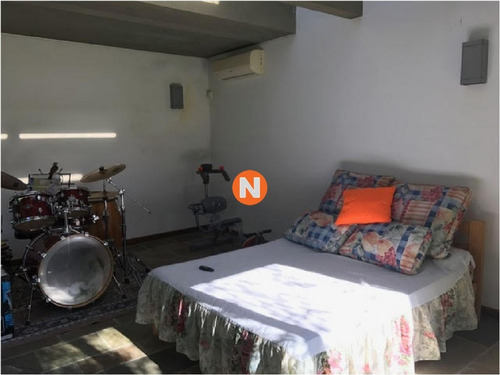Oportunidad , Casa En Alquiler, Pinares, Punta Del Este, 4 Dormitorios.- Ref: 208365