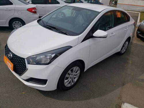 Imagem 4 de 8 de Hyundai Hb20s 1.6 Comfort Plus 16v Flex 4p Automático