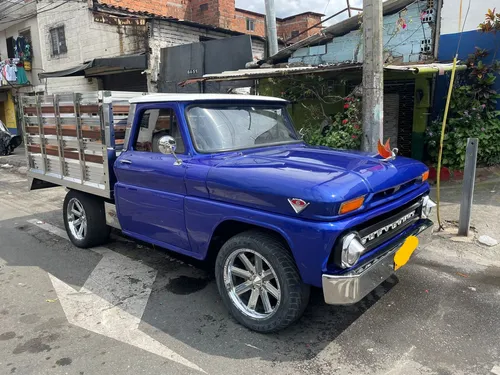Se Vende Camioneta Chevrolet Apache.en Excelente Estadoi.