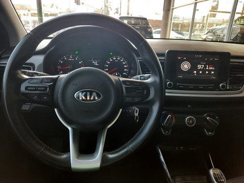 Imagen 10 de 25 de Kia Rio Ex 1.6 Manual Impecable, Con Garantia G