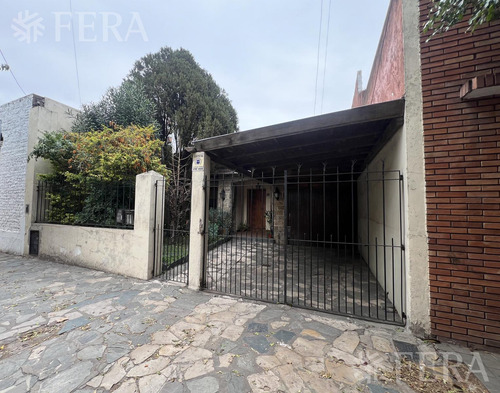 Venta De Casa 4 Ambientes Con Cochera En Wilde