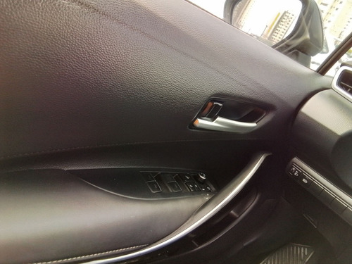 Toyota Corolla 2.0 VVT-IE FLEX XEI DIRECT SHIFT