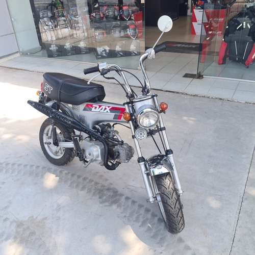 Imagen 6 de 9 de Honda Dax 70 1993 Original