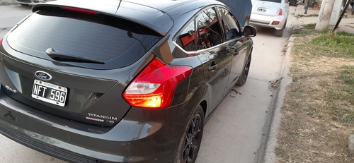 Imagen 13 de 15 de Ford Focus Powershift Titaniun