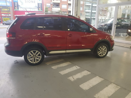 Volkswagen Suran Cross Highline 2015 Forestcar Balbin #5