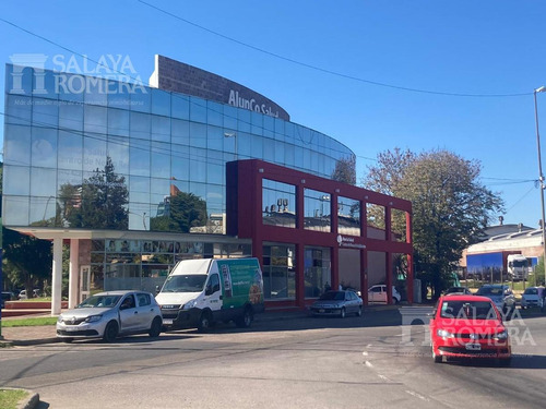 Imagen 2 de 28 de Edificio Comercial - Olivos-uzal/panam.