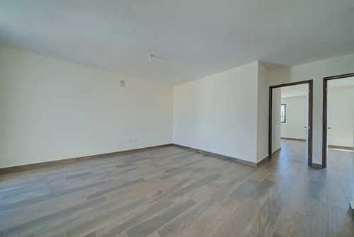 Casa En Venta En Los Rodriguez, Saltillo, Coahuila De Zaragoza