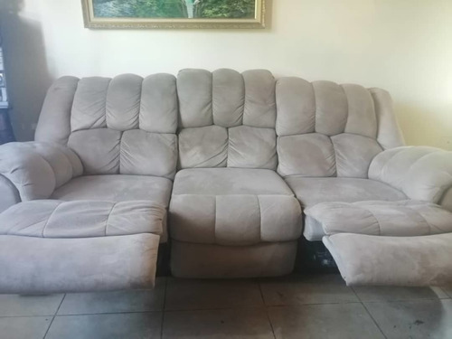 Oferta De Mueble Sofá Reclinable De Lujo, Usado Como Nuevo.