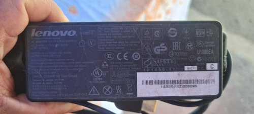 Cargador O Transformador 90w Lenovo 20v 4.5a Punta Cuadrada