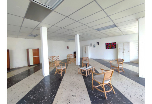 Vendo Casa 390m2 5h/4b/4p Vista Alegre 5758