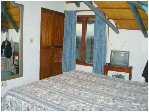 Imagen 11 de 23 de Casa A La Venta En El Chorro.