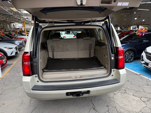 Chevrolet Suburban 5.3 Lt V8 Piel 2da Cubo At