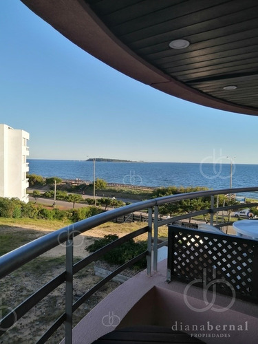 Imagen 21 de 24 de Punta Del Este, Mansa, Apartamento De 1 Dormitorio Con Terraza Y Vista.- Ref: 54539