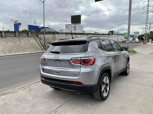 Imagen 13 de 15 de Jeep Compass 2019 2.4 Limited 4x2 At