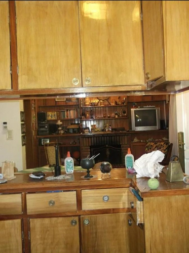 Quinta De 3 O 4 Amb, 3 Baños Parrilla Gran Parque Con Pileta Y Arboles - Gonzalez Catan