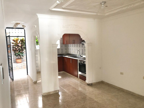 Imagen 6 de 30 de Arriendo Excelente Casa , En Orientes De Callejas Valledupar