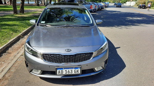 Kia Cerato Sx 2.0 Hatchback 2018 - Caja Aut 6 Velocidades