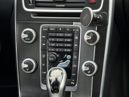 Volvo S60 T5 R-Design Plus Auto