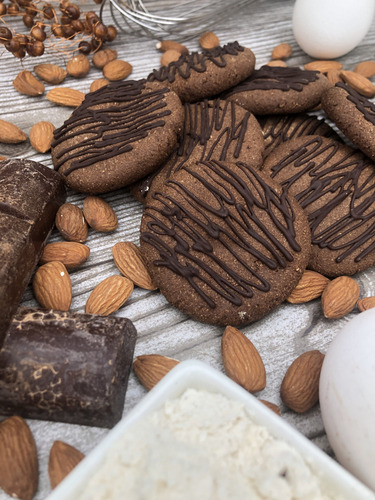 Galletas Keto De Almendra Con Chocolate