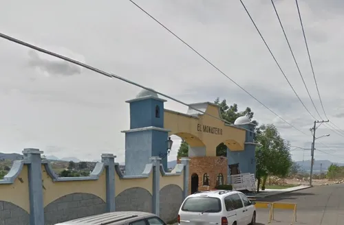 Hermosa Y Amplia Casa En Remate En El Fracc. El Monasterio, Morelia, Michoacán!