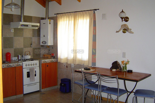 Turístico En Venta Ubicado En Nahuel Malal, Bariloche