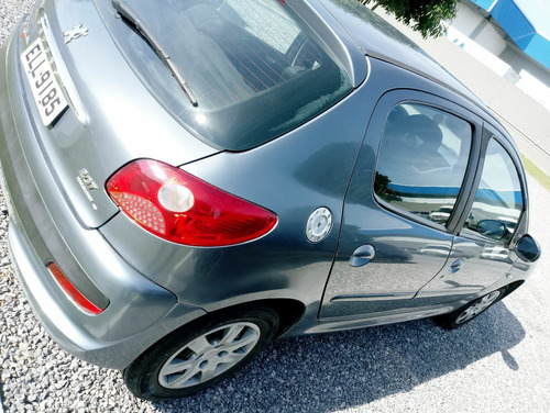 Peugeot 207 2009 1.6 16v Xs Flex 5p