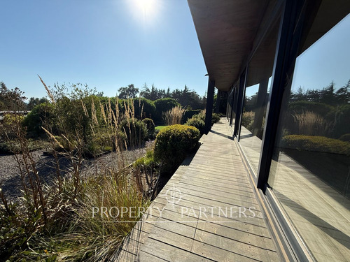 Pichilemu, Casa Playera En Condominio En Punta De ...