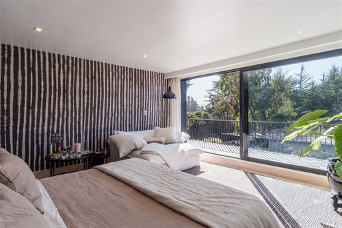 Acogedora Y Moderna Casa En Aguas Claras Hijuelas