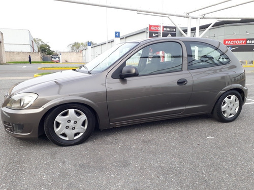 Chevrolet Celta 1.4 Ls Aa+dir 2013