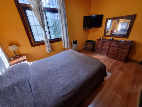 Imagen 4 de 30 de Venta Casa En Villa Lugano Con Patio Y Parrilla