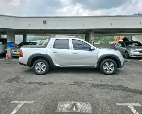 Renault Duster Oroch 2.0 Dynamique