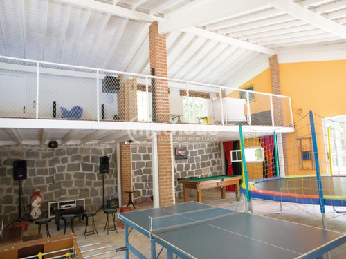 Casa À Venda Em Valinhos Sp - Ca00850 - 69198849