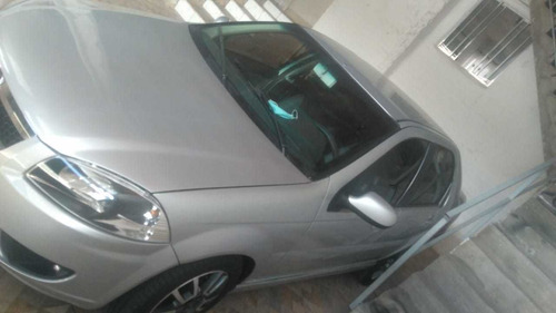 Imagem 3 de 5 de Fiat Siena 2013 1.4 El Flex 4p